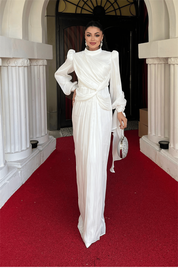 Saten Krinkıl Kumaş Büzgü Detaylı Abiye Elbise - BEYAZ