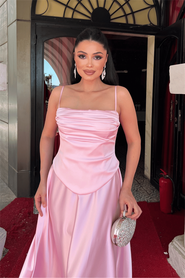 Saten Kumaş Büzgü Detaylı Askılı Abiye Elbise - PEMBE