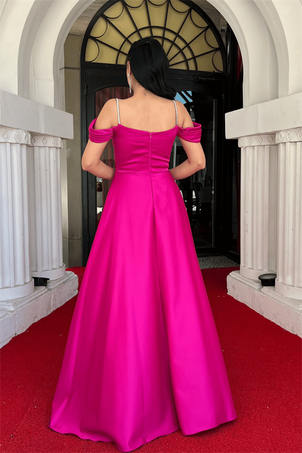 Saten Kumaş Büzgülü Askılı Abiye Elbise - FUŞYA