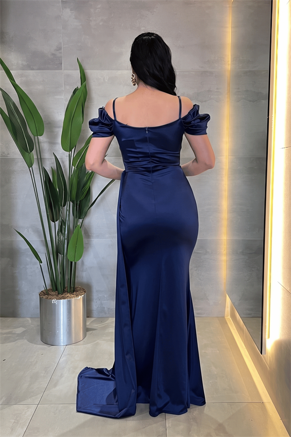 Saten Kumaş Büzgülü Şal Detaylı Abiye Elbise - LACİVERT