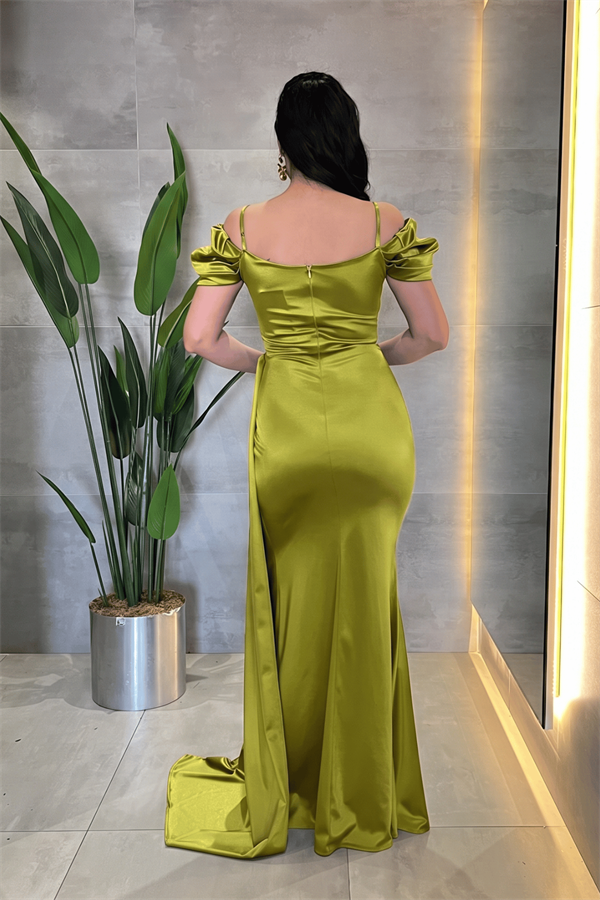 Saten Kumaş Büzgülü Şal Detaylı Abiye Elbise - Fıstık Yeşili