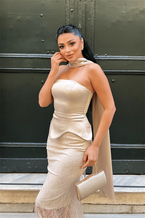 Saten Kumaş Dantel Detaylı Abiye Elbise - KREM