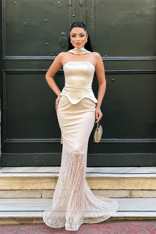 Saten Kumaş Dantel Detaylı Abiye Elbise - KREM