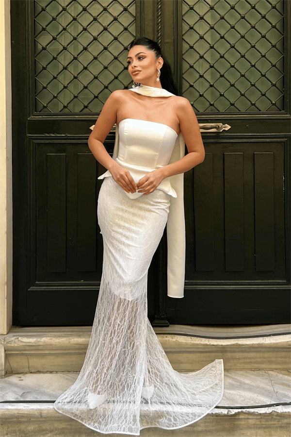 Saten Kumaş Dantel Detaylı Abiye Elbise - BEYAZ