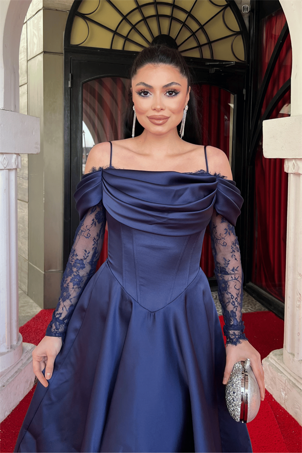 Saten Kumaş Degaje Yaka Dantel Detaylı Midi Elbise - LACİVERT