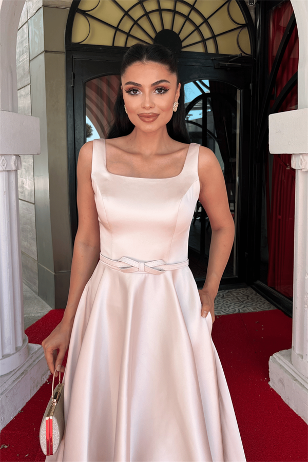 Saten Kumaş Kalın Askılı Midi Boy Elbise - KREM