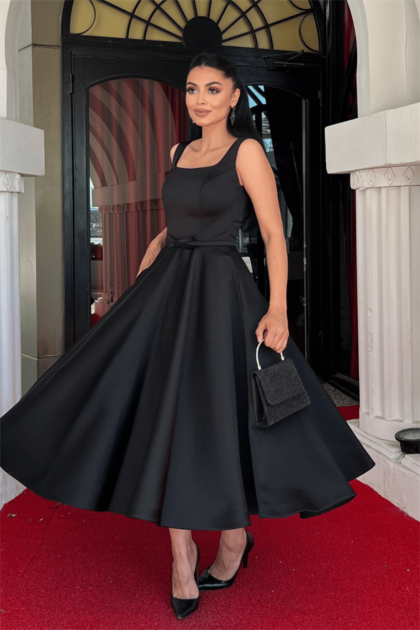 Saten Kumaş Kalın Askılı Midi Boy Elbise - SİYAH