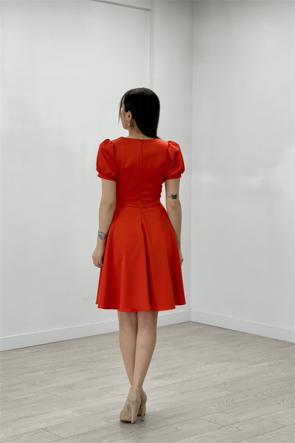 Saten Kumaş Kemer Detaylı Midi Abiye Elbise - TURUNCU