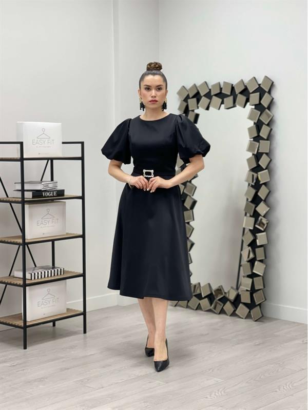 فستان ميدي بحزام من قماش الساتان - الأسود