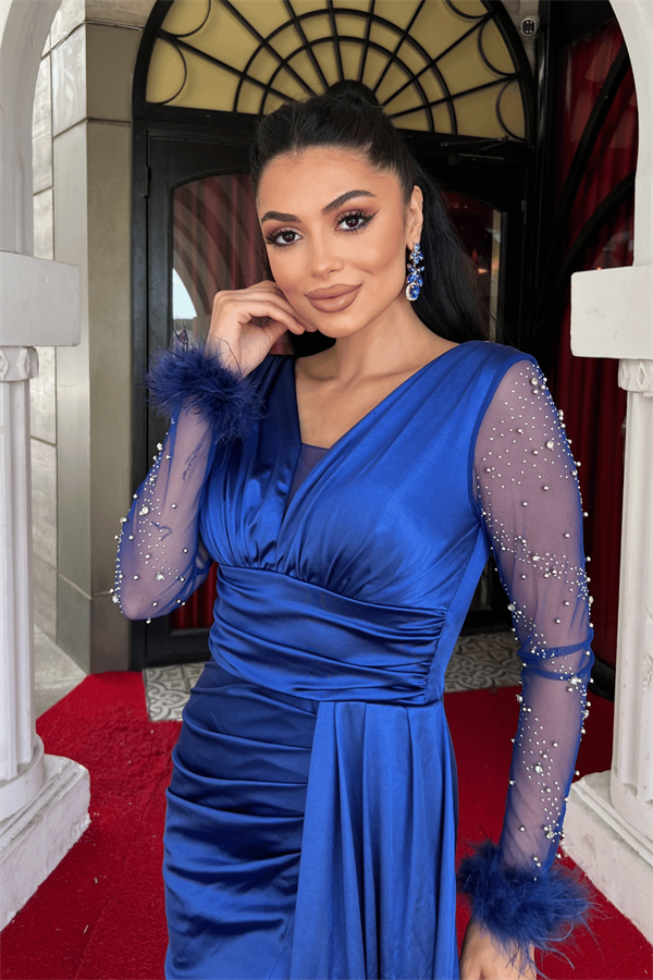 Saten Kumaş Kolları Otrişli Boncuk Detaylı Balık Elbise - SAKS MAVİ