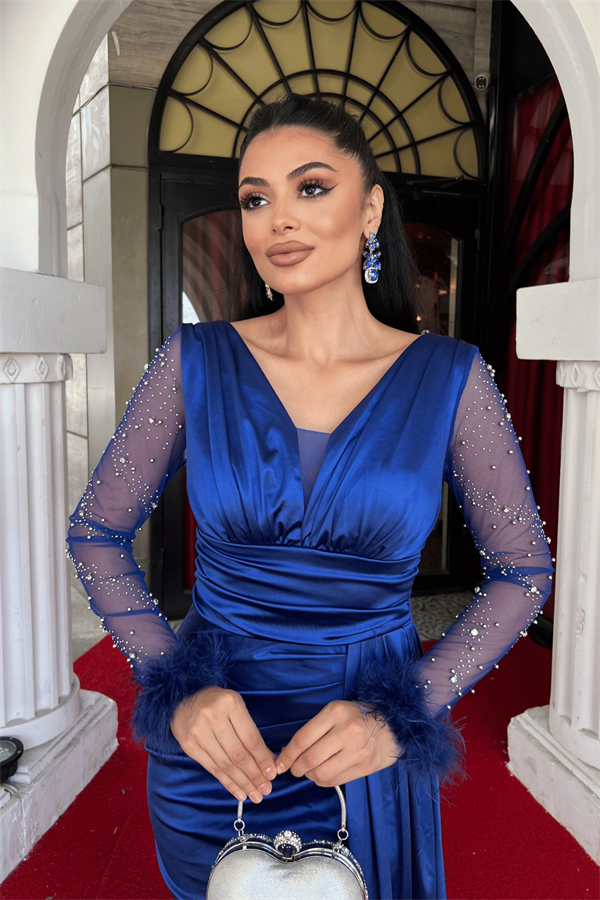 Saten Kumaş Kolları Otrişli Boncuk Detaylı Balık Elbise - SAKS MAVİ