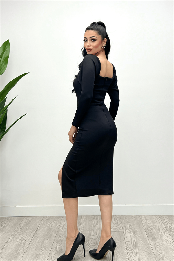 فستان سكوبا مزين بشق من القماش