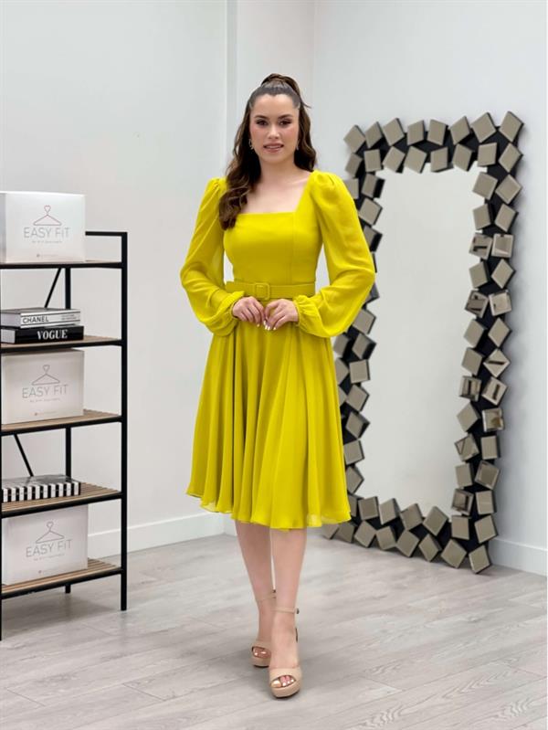 فستان ميدي بياقة مربعة شيفون من قماش الكريب - الأصفر