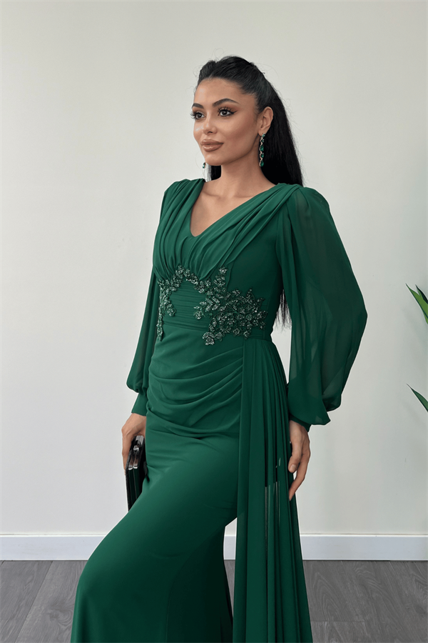 Şifon Kumaş Boncuk İşlemeli Şal Detaylı Abiye Elbise - ZÜMRÜT YEŞİL