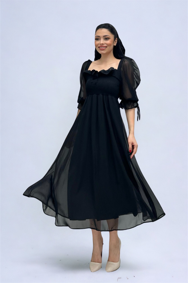 Şifon Kumaş Göğüs Büzgü Detaylı Midi Elbise - SİYAH