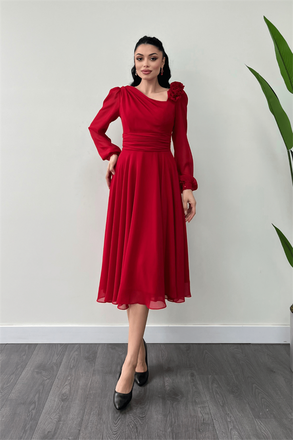 Şifon Kumaş Gül Detaylı Midi Boy Elbise - KIRMIZI