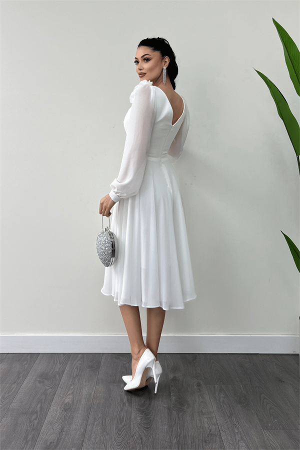 Şifon Kumaş Gül Detaylı Midi Boy Elbise - BEYAZ