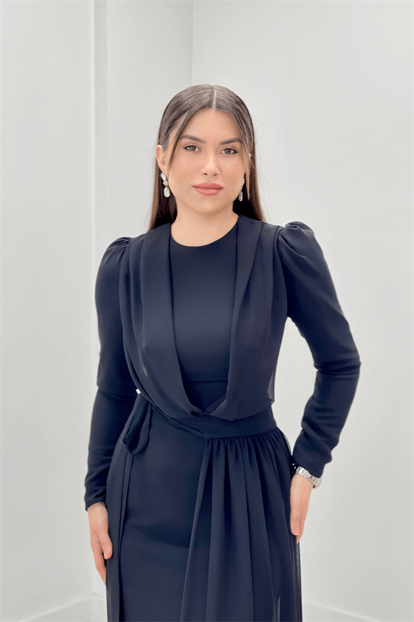 Şifon Kumaş Pelerin Detaylı Abiye Elbise - SİYAH