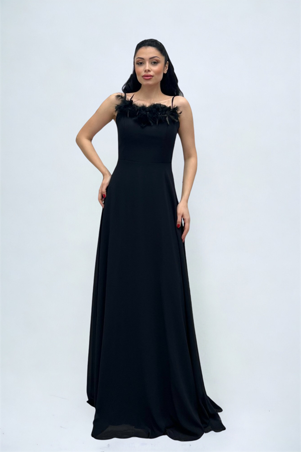 Şifon Kumaş Tüy Detaylı Sırt Dekolteli Abiye Elbise - SİYAH