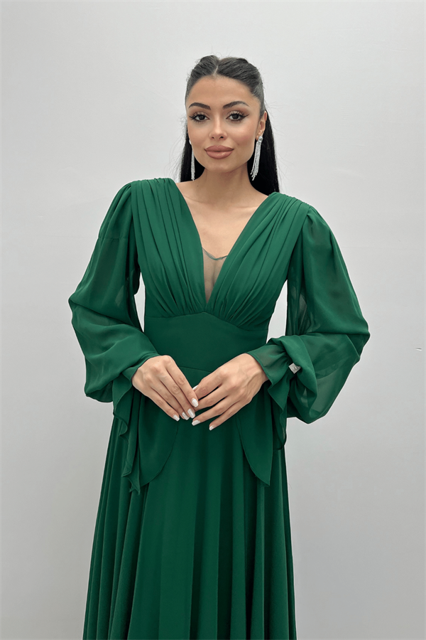 Şifon Kumaş V Yaka Büzgü Detaylı Maxi Elbise - ZÜMRÜT YEŞİL