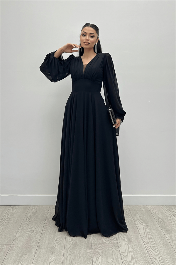 Şifon Kumaş V Yaka Büzgü Detaylı Maxi Elbise - SİYAH