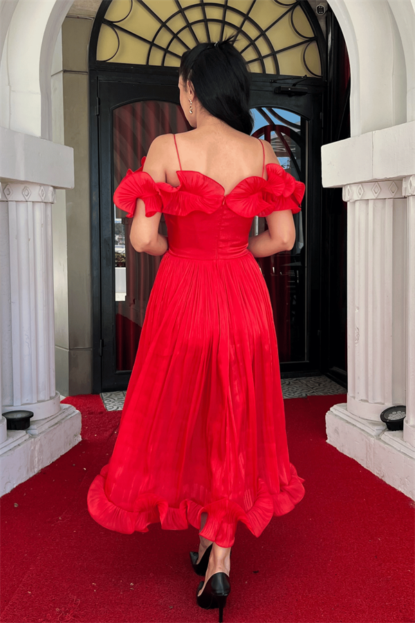 Şifon Kumaş Volan Detaylı Midi Elbise - KIRMIZI