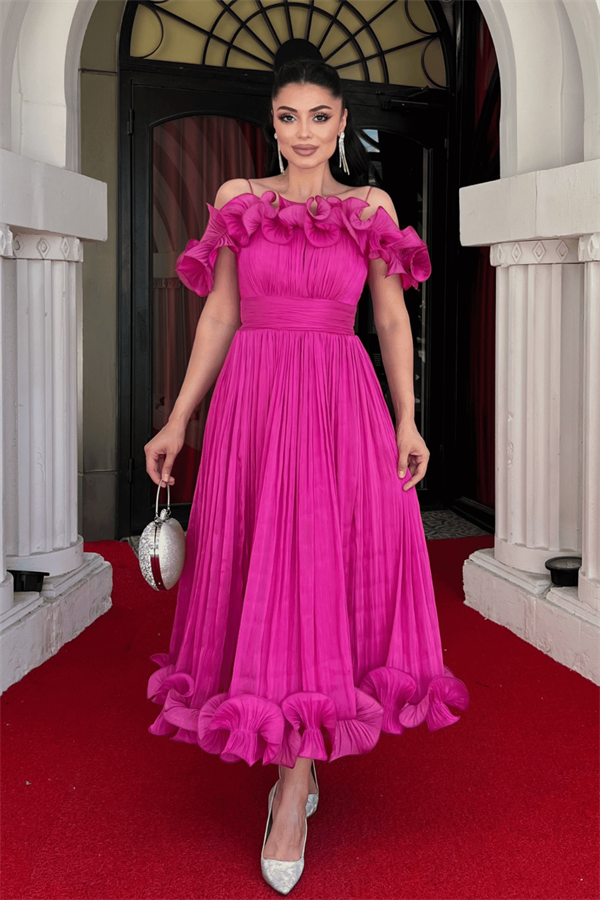 Şifon Kumaş Volan Detaylı Midi Elbise - FUŞYA