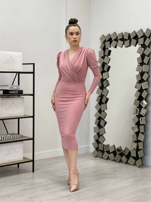 فستان ضيق لامع - لون البودرة