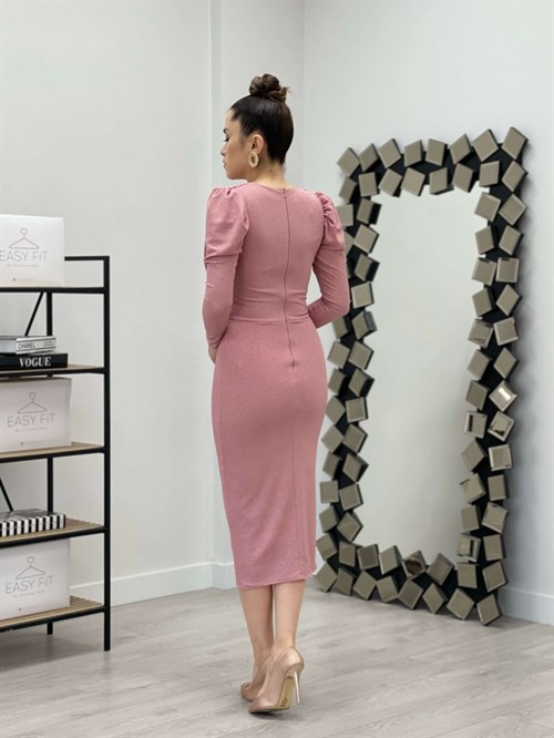 فستان ضيق لامع - لون البودرة