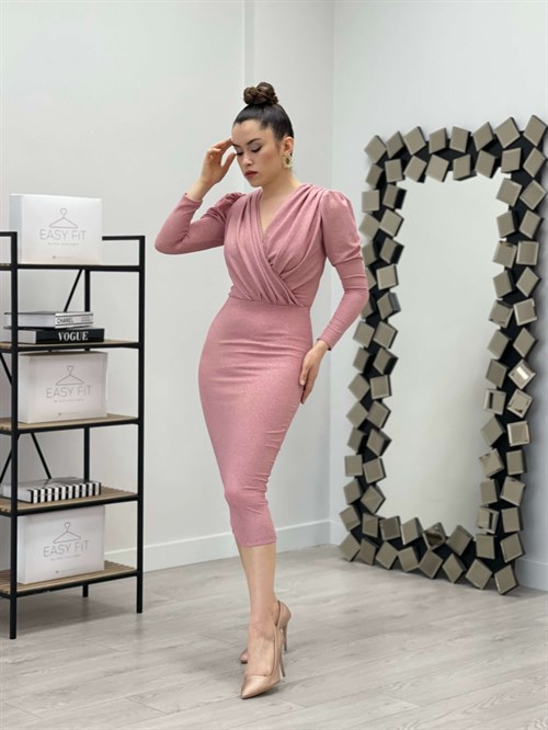 فستان ضيق لامع - لون البودرة