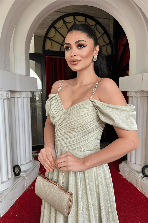 Simli Krep Kumaş Büzgülü Askılı Abiye Elbise - GOLD