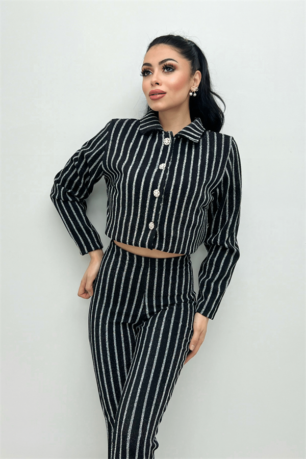 Simli Krep Kumaş Düğme Detaylı Ceket - SİYAH