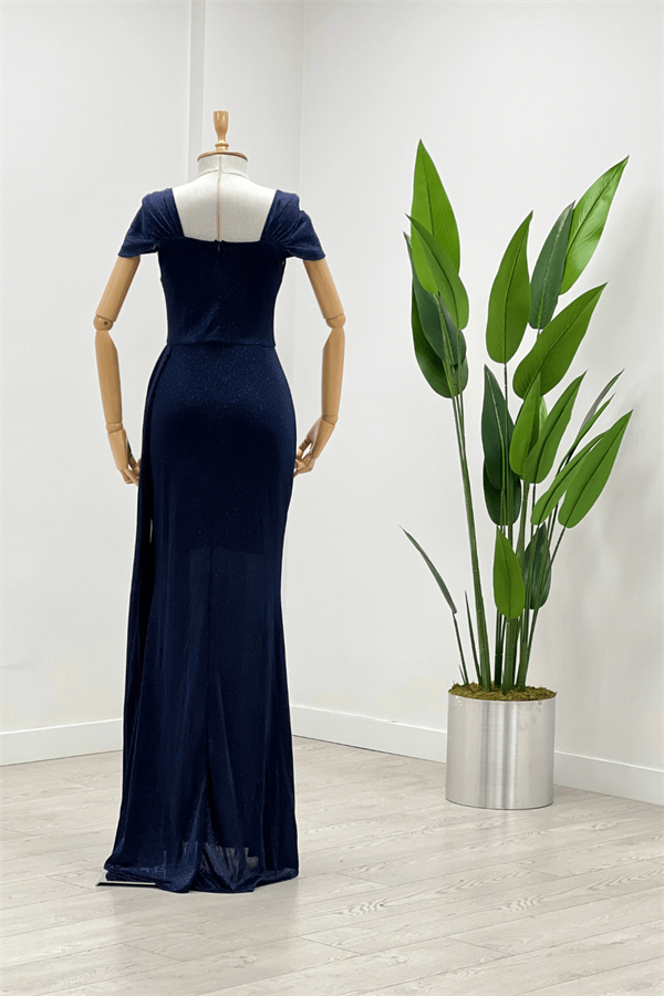 Simli Kumaş Omu Büzgülü Uzun Elbise - LACİVERT