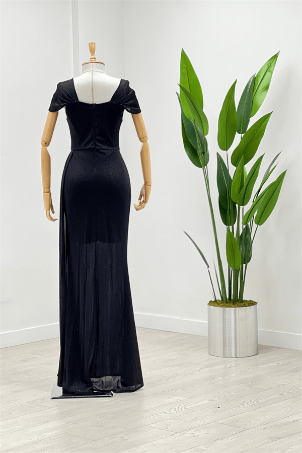 Simli Kumaş Omu Büzgülü Uzun Elbise - SİYAH