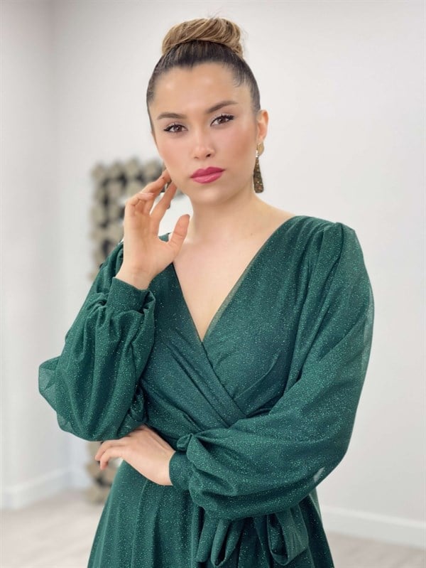 فستان بحزام كيلووش من قماش التول اللامع - الزمرد الأخضر