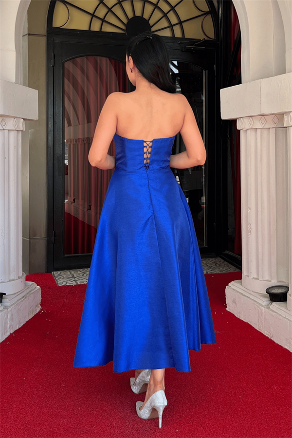 Tafta Saten Kumaş Straplez Midi Elbise - SAKS MAVİ