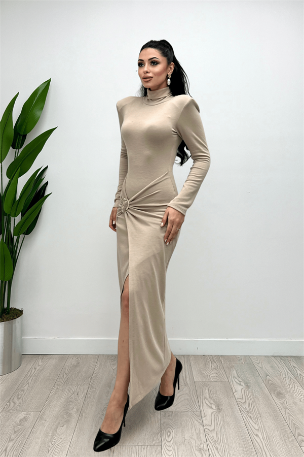 Triko Kumaş Eteği Toka Detaylı Elbise - KREM