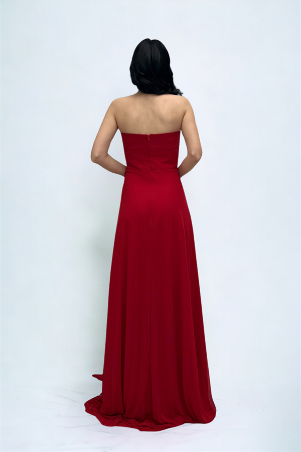 Tül Kumaş Straplez Şal Detaylı Elbise - KIRMIZI