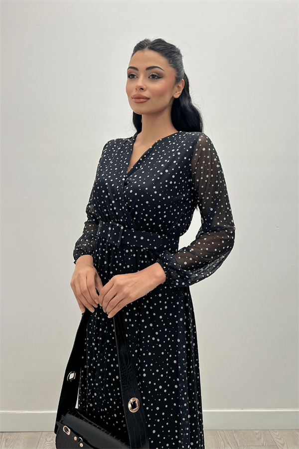 فستان مزين بحزام مطبع بالليزر على قماش من التل - الأسود