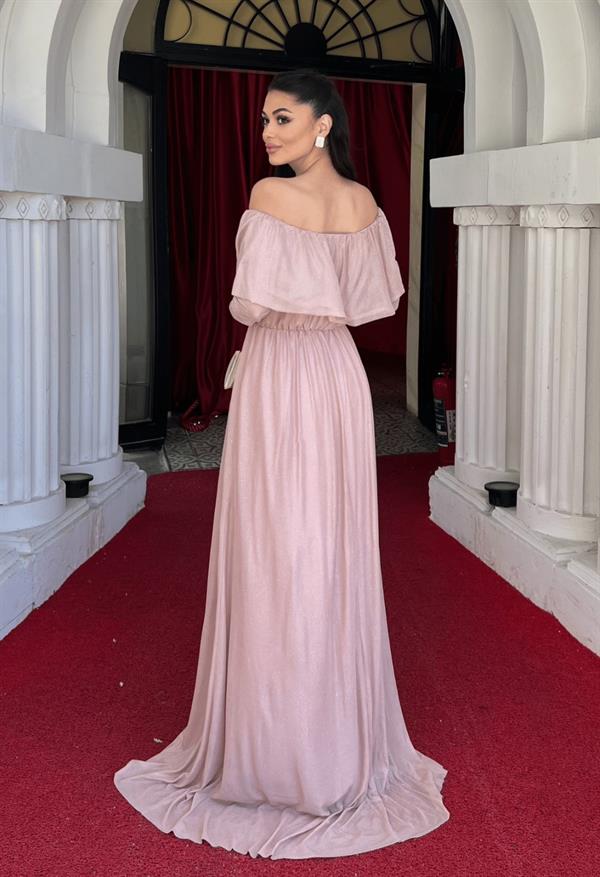 فستان سهرة لامع على التول - لون البودرة