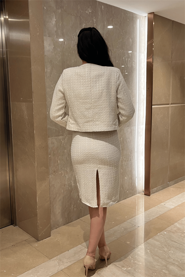 Tüvit Kumaş Bisiklet Yaka Ceket Etek Takım - BEYAZ