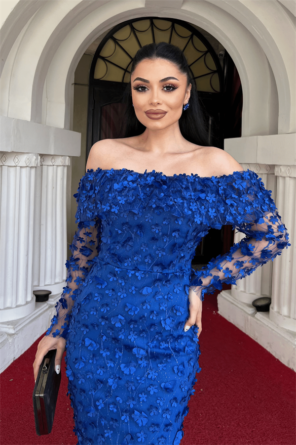 Üç Boyut Çiçekli Kumaş Kayık Yaka Kalem Elbise - SAKS MAVİ