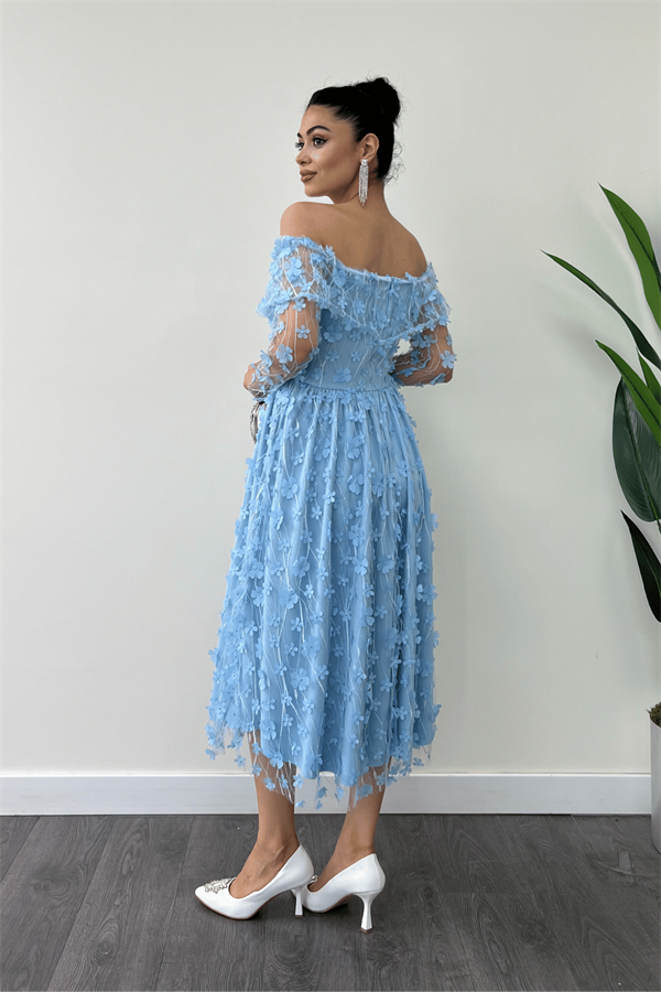 Üç Boyut Çiçekli Kumaş Kayık Yaka Midi Elbise - BUZ MAVİ