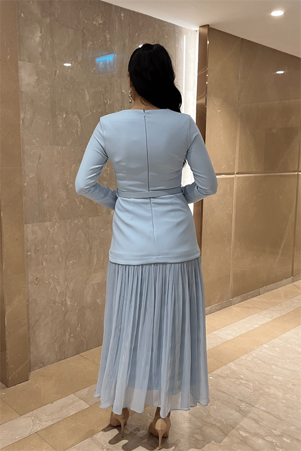 Üst Atlas Alt Şifon Kumaş Elbise - BEBE MAVİSİ