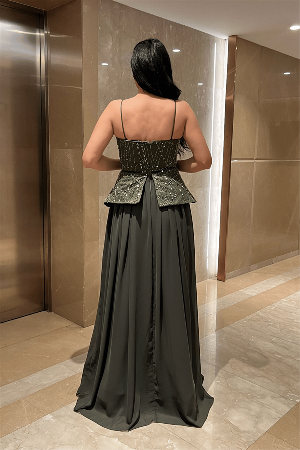 Üst Boncuklu Kumaş Alt Şifon Tasarım Elbise - HAKİ YEŞİLİ