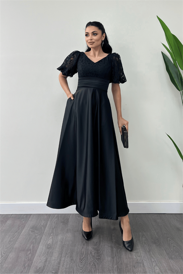 Üst Dantel Alt Saten Detaylı Midi Elbise - SİYAH