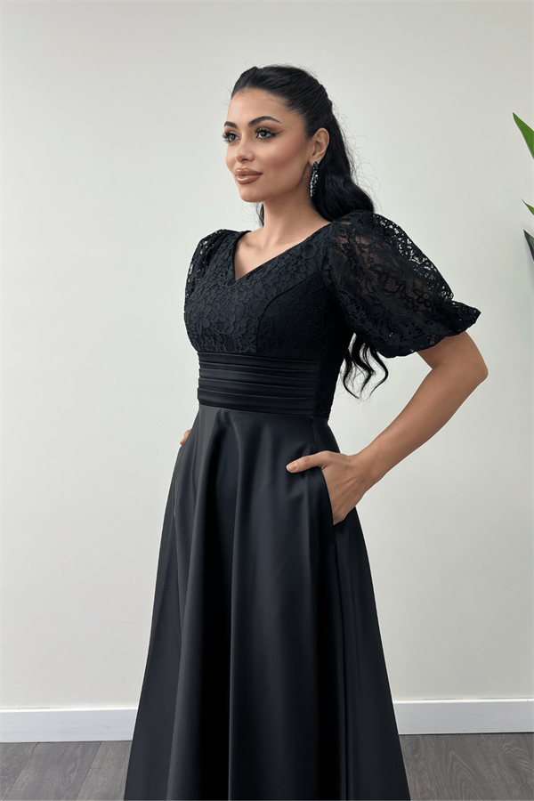 Üst Dantel Alt Saten Detaylı Midi Elbise - SİYAH