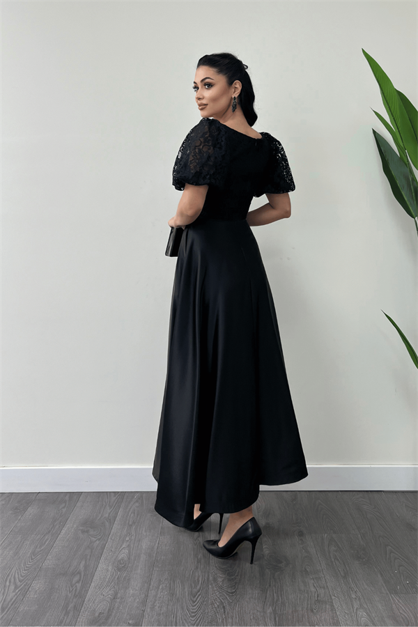 Üst Dantel Alt Saten Detaylı Midi Elbise - SİYAH