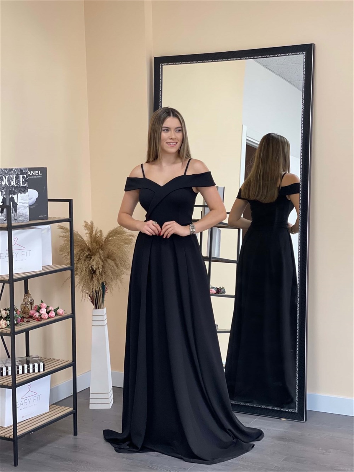 Crep Kumaş Askılı Prenses Elbise - Siyah | Giyim Masalı