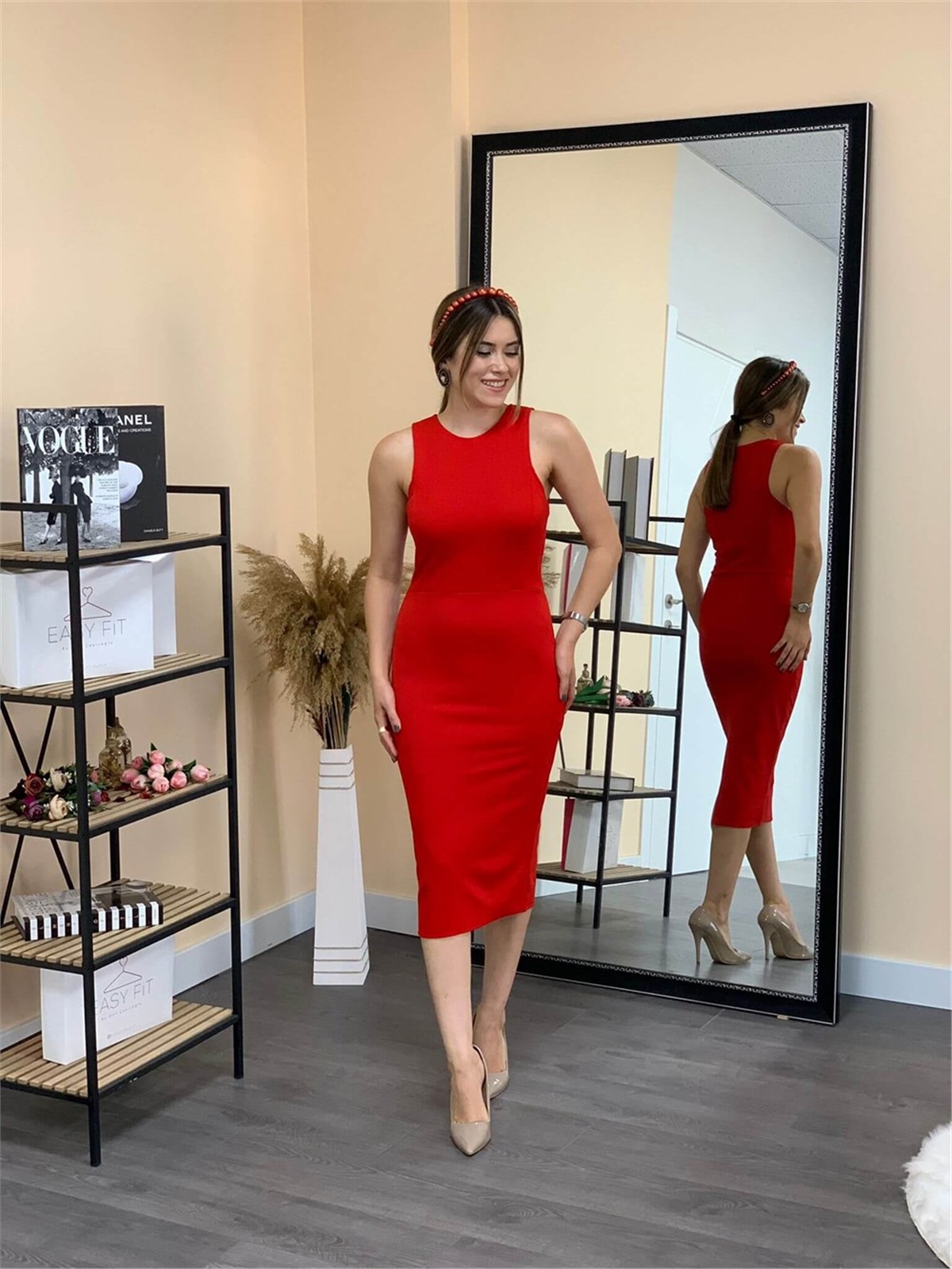 Crep Kumaş Sıfır Kol Elbise - Kırmızı - Giyim Masalı